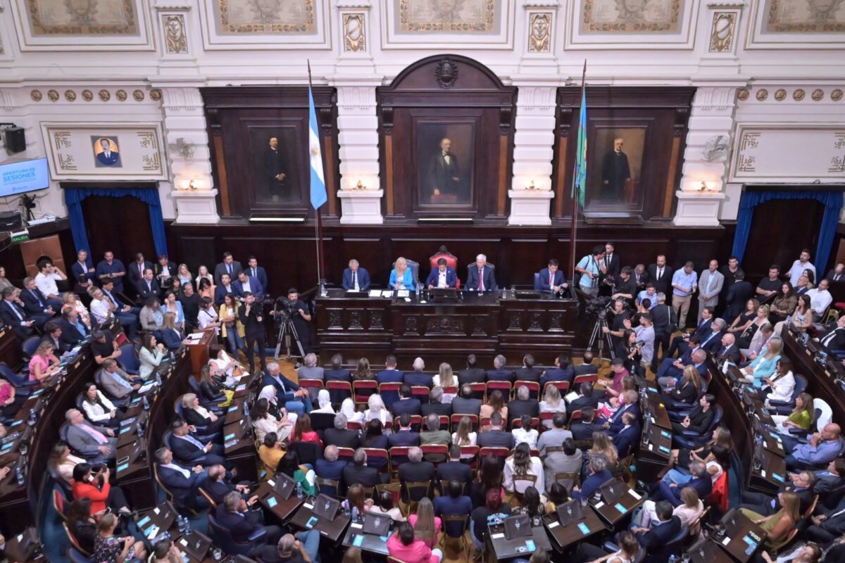 PULTI: “SERÁ UNIDAD NACIONAL SÓLO SI SE IMPULSAN EL TRABAJO, LA INDUSTRIA Y LA EDUCACIÓN EN TODO EL PAÍS” IMG-20240304-WA01031