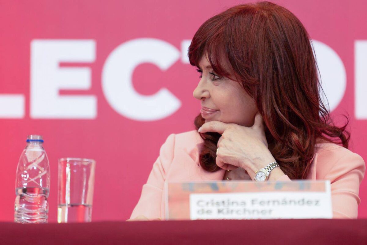 Cristina Kirchner denuncia la violencia machista y cuestiona la gestión de ex presidentes cristina