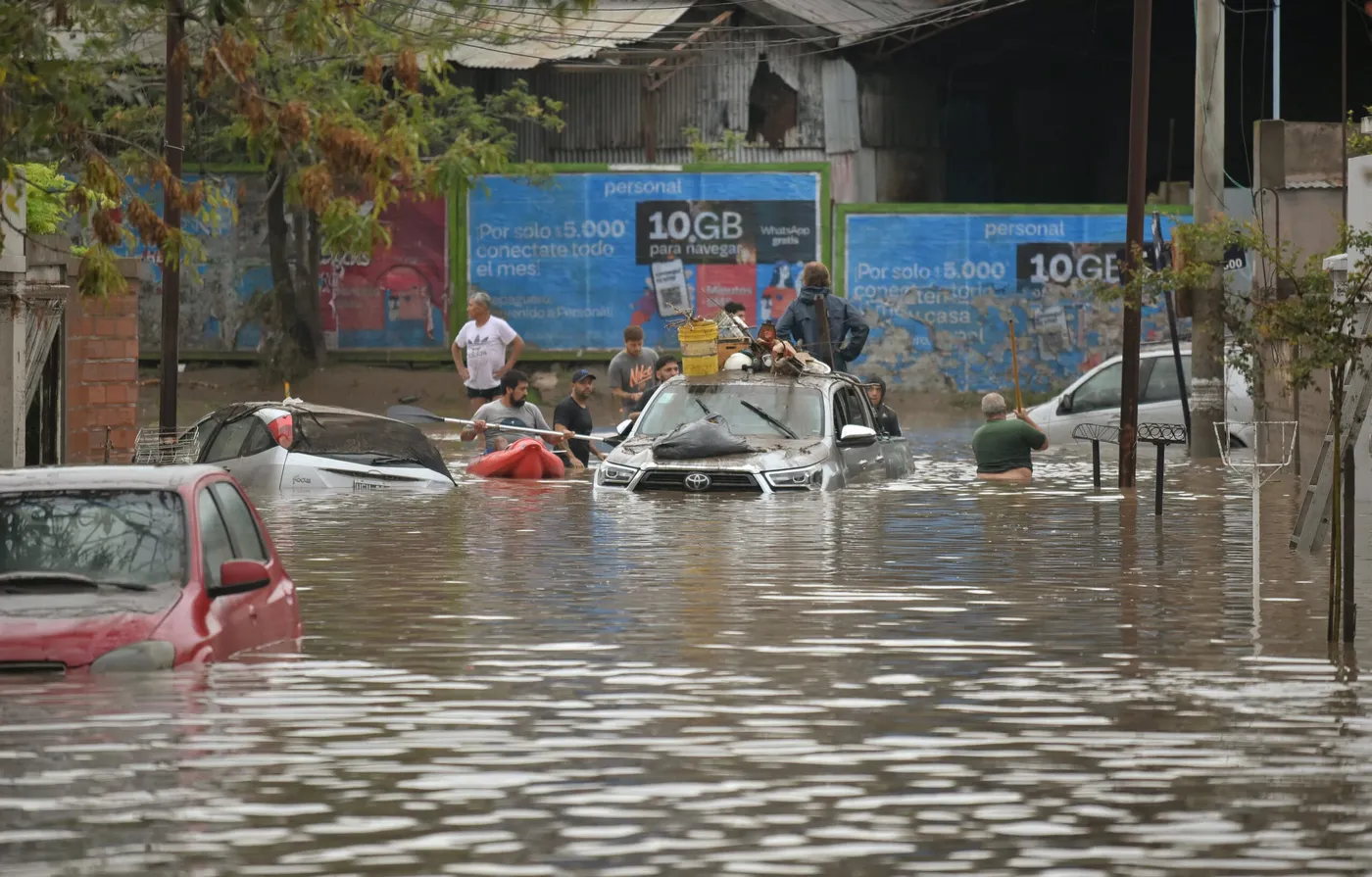 Informe de situación: Inundaciones y evacuaciones en la Provincia de Buenos Aires inundacion-bahia-blancajpg