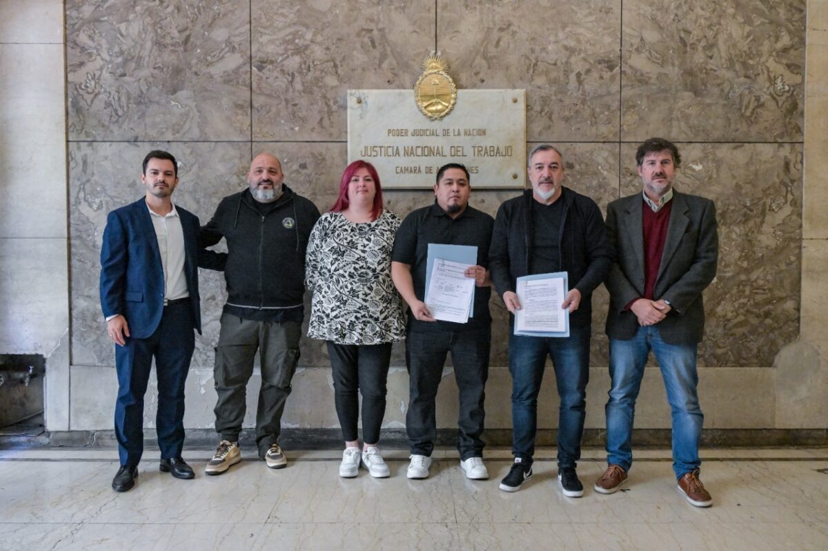 ATE demandó al Gobierno por la privatización de YCRT y exige la inconstitucionalidad del DNU 898f9cc4-24d1-43a2-be56-37198f8b927d