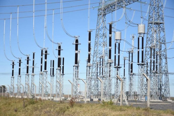 El Gobierno inició la privatización de ENARSA: venderán su participación en Transener Energia-luz
