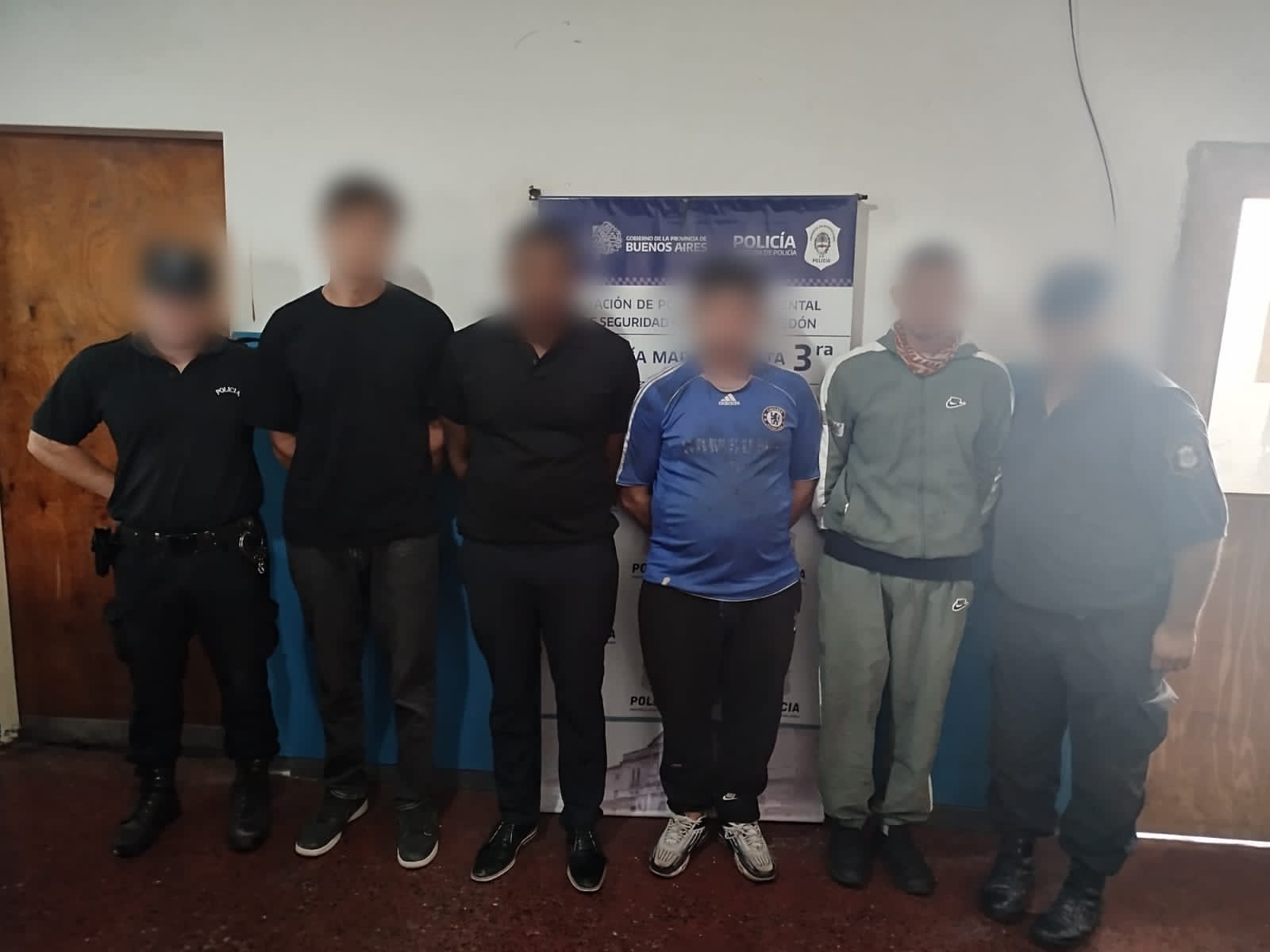 Violento intento de desalojo: siete personas detenidas tras irrumpir en la casa de una jubilada IMG-20250411-WA0046