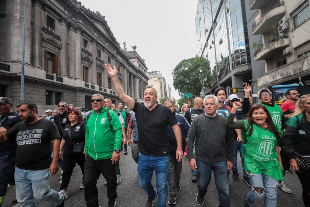 Paro nacional de ATE: adhesión casi total y fuerte mensaje a Milei y Bullrich WhatsApp Image 2025-04-09 at 14.03.03