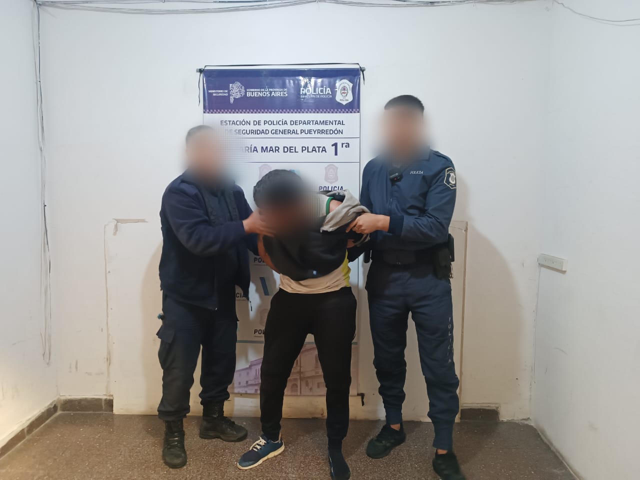 Detenido por golpear a su pareja en situación de calle en pleno centro de Mar del Plata WhatsApp Image 2025-04-19 at 16.09.32