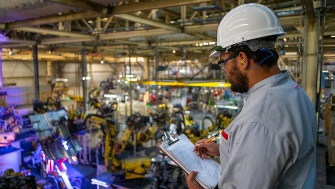 La actividad económica cayó 1,8% en marzo: la primera baja mensual en casi un año 1626225534725