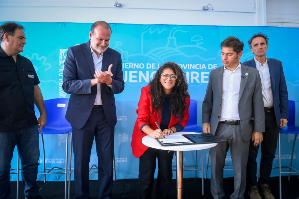 Kicillof anunció obras que triplicarán el caudal del Canal Maldonado en Bahía Blanca GrGUB43XwAA-LLd