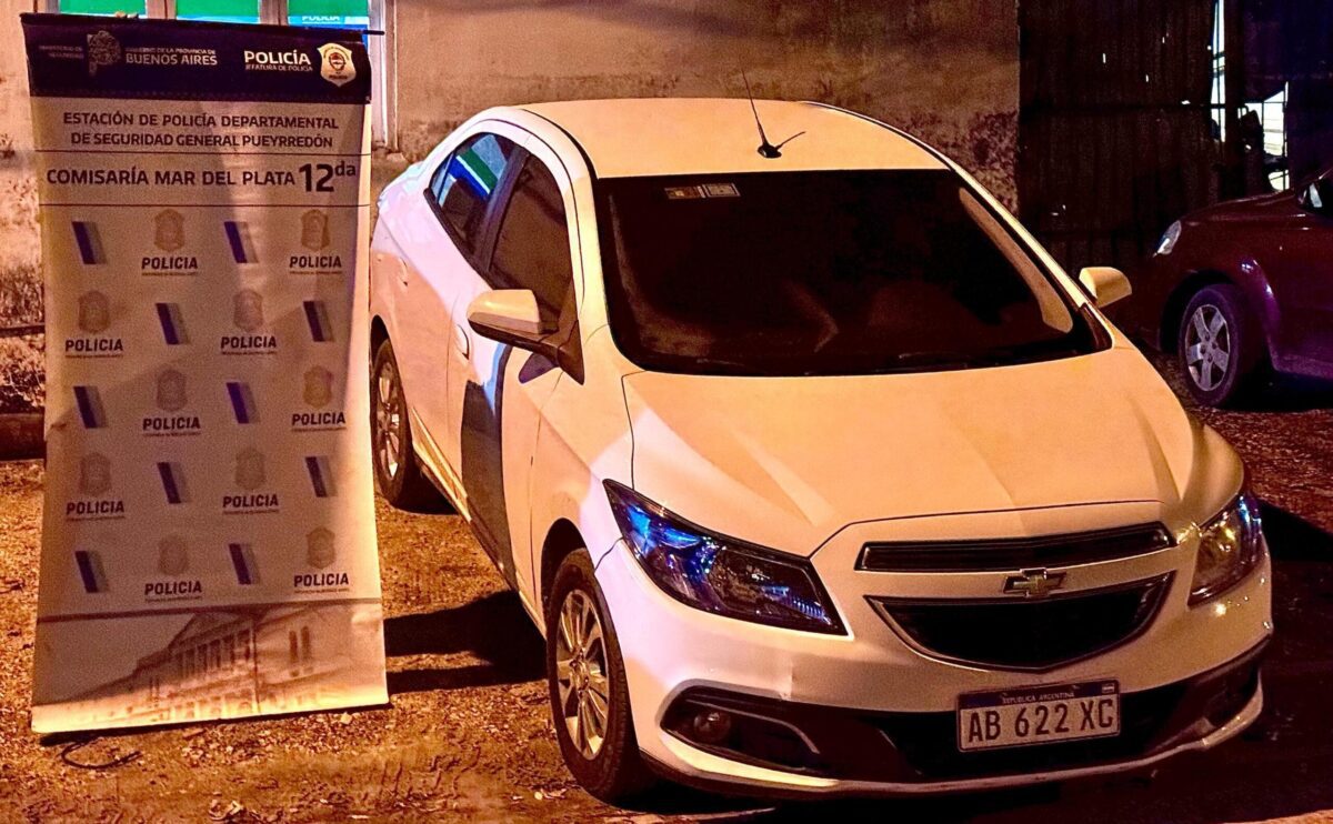 ENCUBRIMIENTO EN FONABI: DETENIDO UN HOMBRE QUE MANEJABA UN AUTO ROBADO CON PATENTES ADULTERADAS IMG-20250520-WA0006