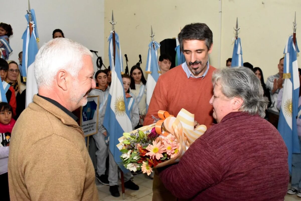 Comandante Nicanor Otamendi celebró su 114° aniversario con un emotivo acto oficial MGA - 114º Aniversario Cte Nicanor Otamendi - 29 Mayo 2025 a