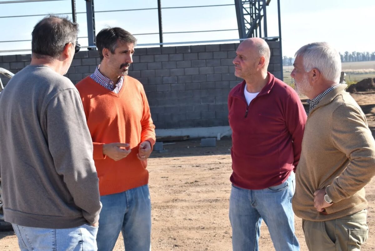 OTAMENDI Visita Galpon Terry Terra 19 Mayo 2025 a