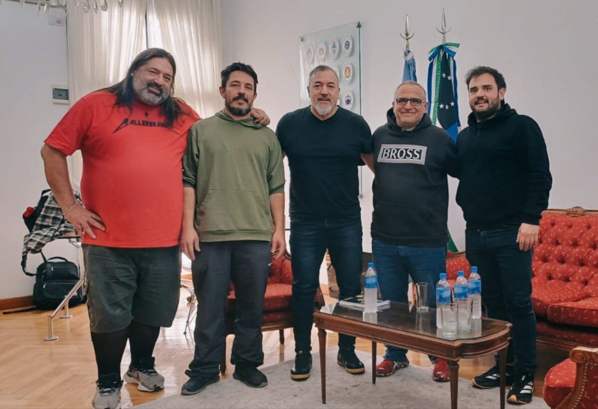 ATE reúne este miércoles a las provincias para definir medidas y el jueves realizará un plenario conjunto con la UTEP WhatsApp Image 2025-05-04 at 18.00.02
