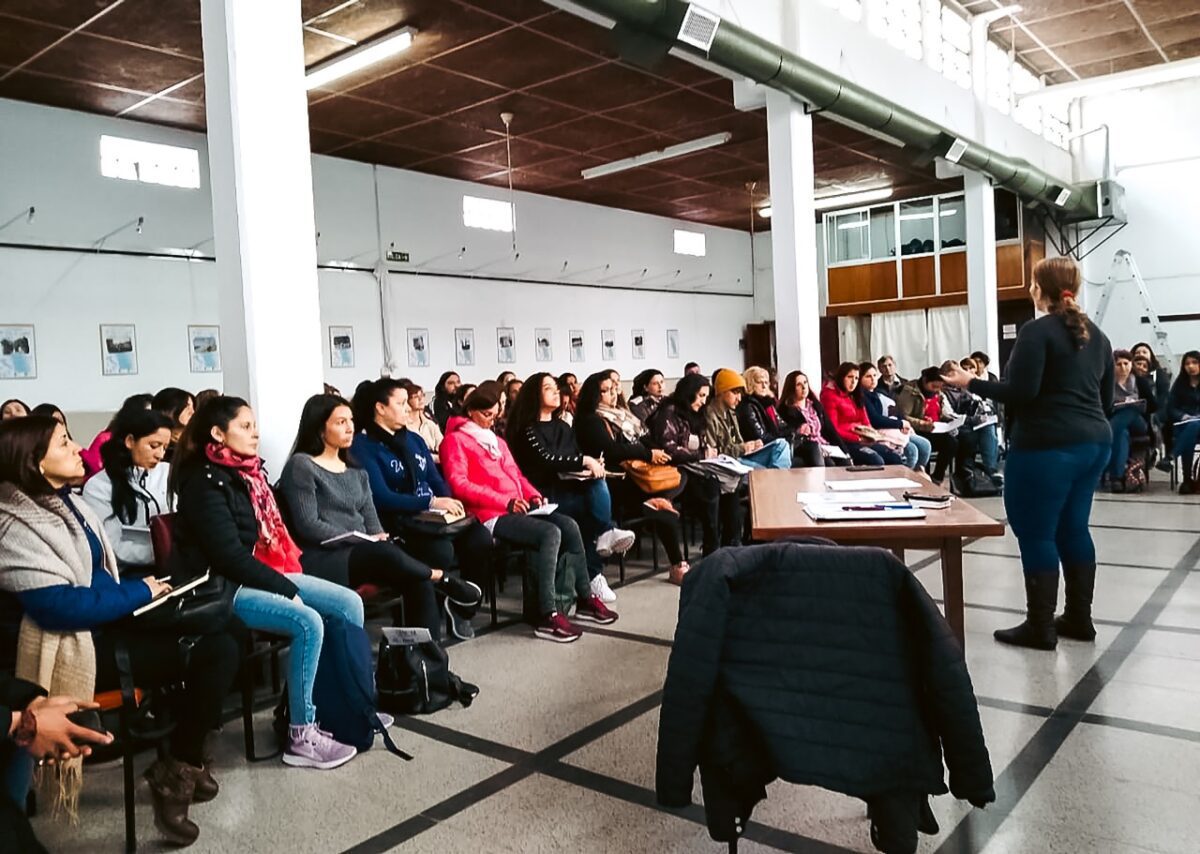 El Municipio lanza nuevo curso gratuito para cuidadores domiciliarios: actualización sobre enfermedades frecuentes en personas mayores WhatsApp Image 2025-05-20 at 17.23.51