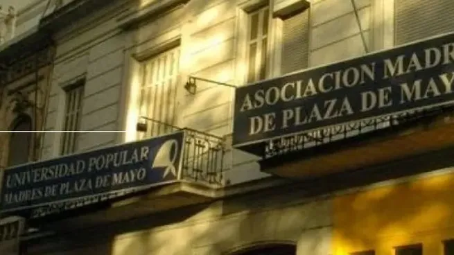 Denuncian que el Gobierno y la Justicia “secuestraron” la Universidad de las Madres universidad-madres-plaza-mayowebp