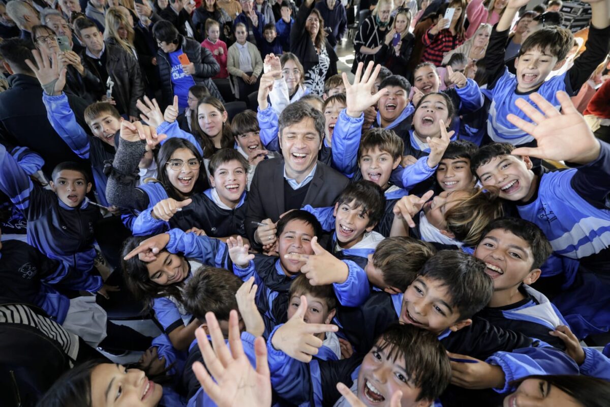 General Villegas: Kicillof inauguró ampliación escolar, reforzó la seguridad rural y anunció más obras de infraestructura 5aab6b87-c5fa-415f-9539-3ea13450056a