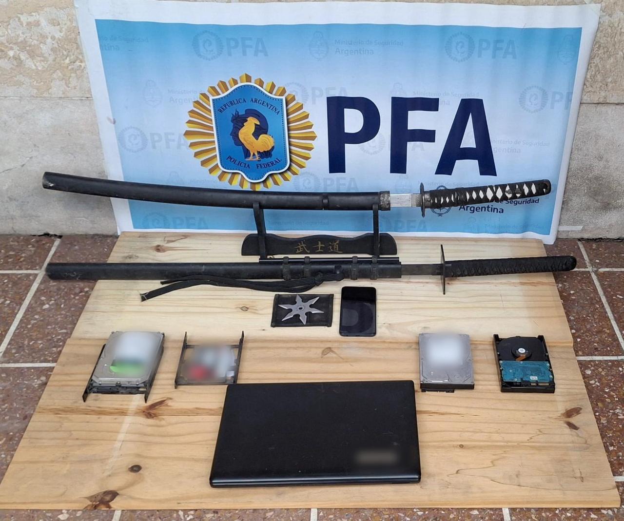 Operativo “Katana”: detienen en Boulogne a un joven que amenazó con realizar una masacre inspirada en un ataque ocurrido en EE.UU. WhatsApp Image 2025-06-03 at 10.45.45 (1)