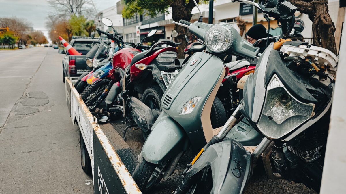 Operativos en la vía pública: 195 motos secuestradas y 118 infracciones a trapitos en lo que va de junio WhatsApp Image 2025-06-09 at 11.23.11