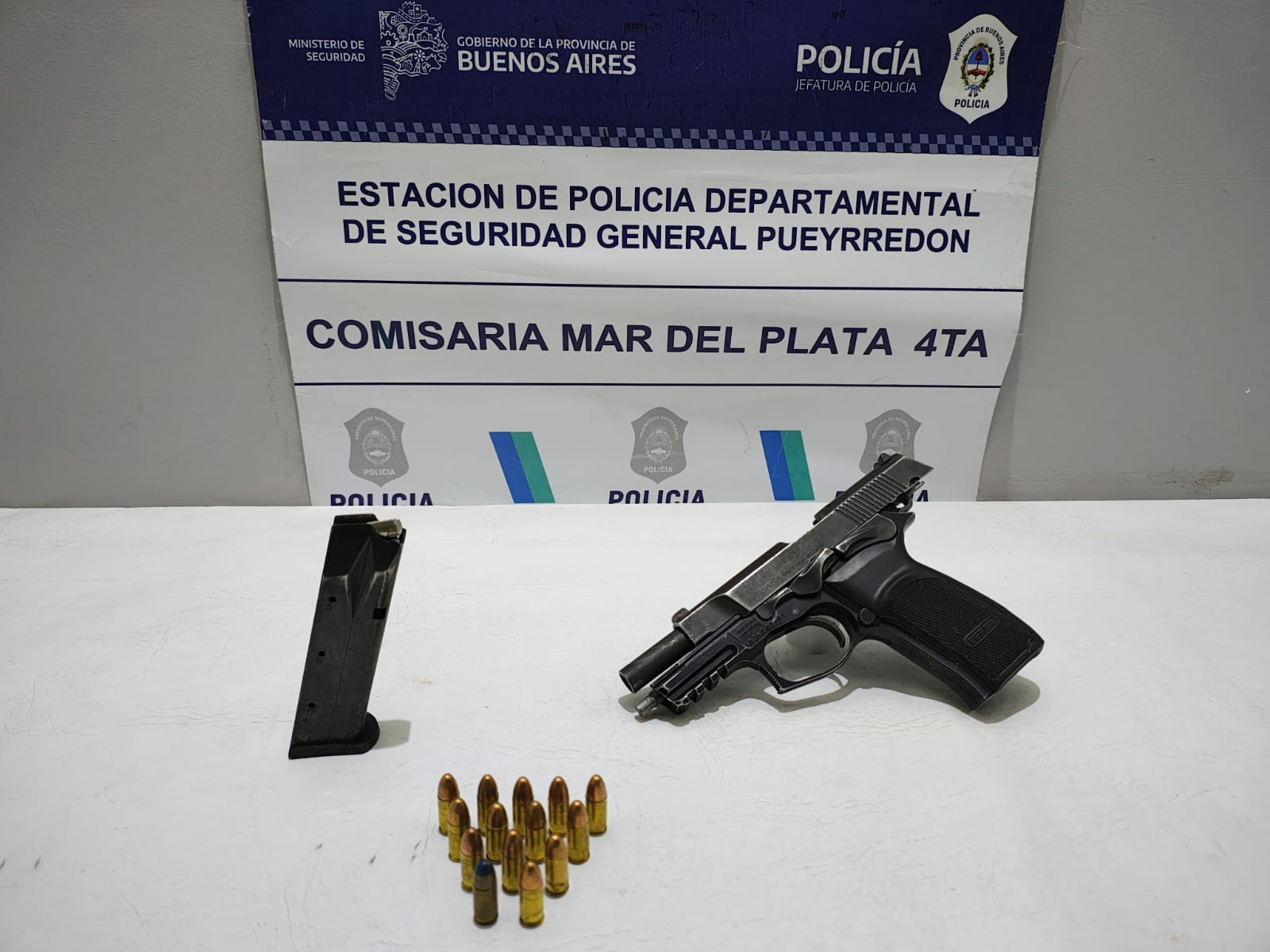 Persecución de película en Mar del Plata: dos detenidos con arma de guerra y camioneta robada IMG-20250714-WA0021