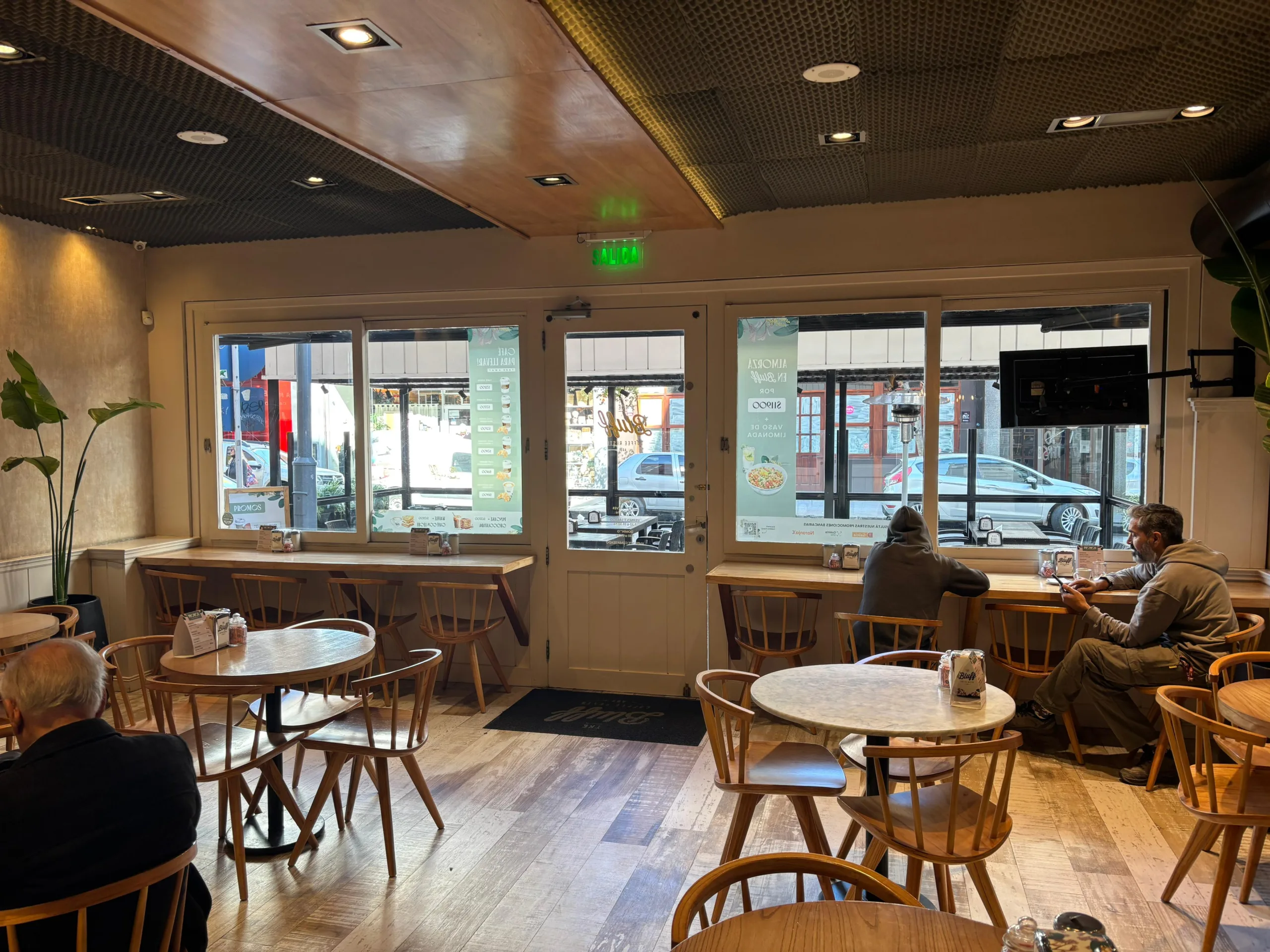 El sector hotelero y gastronómico destaca la posibilidad de un nuevo fin de semana largo en octubre. WhatsApp Image 2025-08-28 at 12.19.21