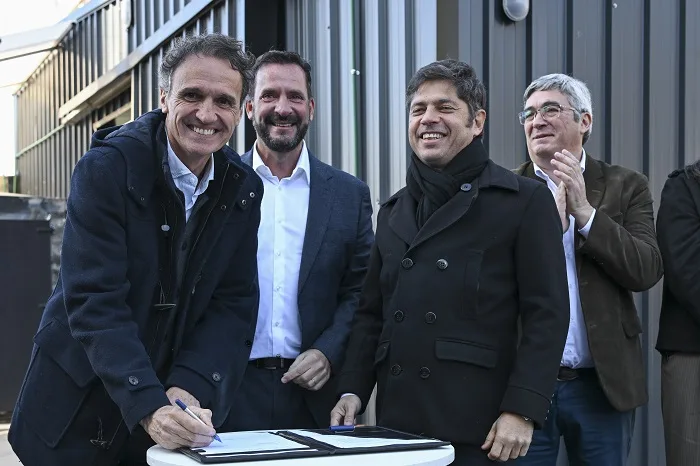 Escobar: Kicillof y Katopodis inauguraron un nuevo Mercado Bonaerense Fijo Kicillof y Katopodis