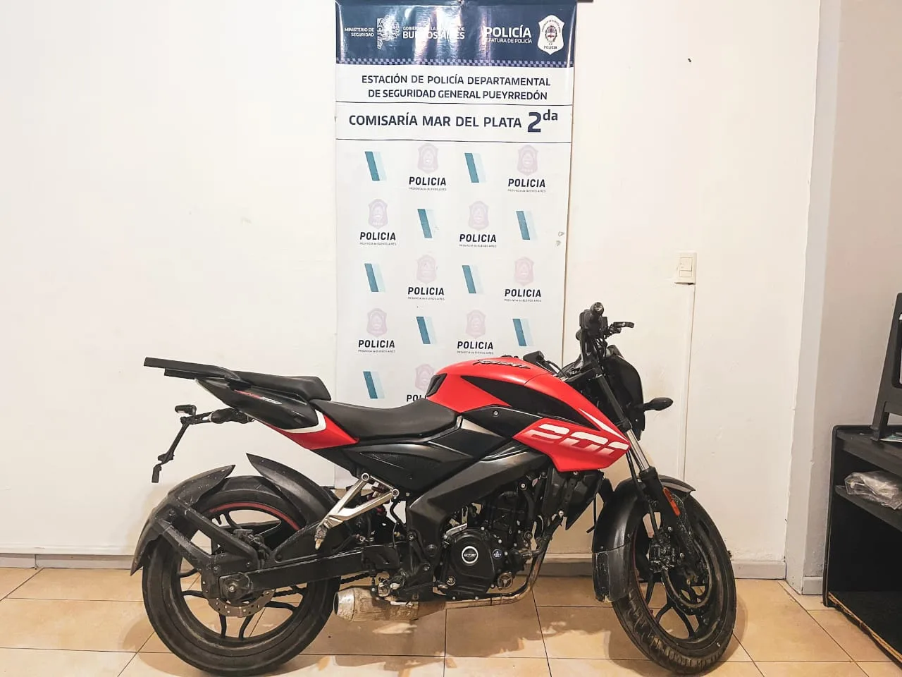Menor de 16 años intentó robar una moto en Colón y Salta: lo atraparon a pocas cuadras WhatsApp Image 2025-08-12 at 09.38.40