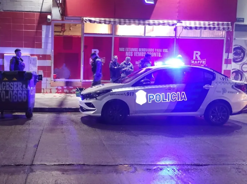 Rompió la vidriera e intentó robar en la carnicería Raffe: lo atraparon adentro del local WhatsApp Image 2025-08-07 at 08.20.09