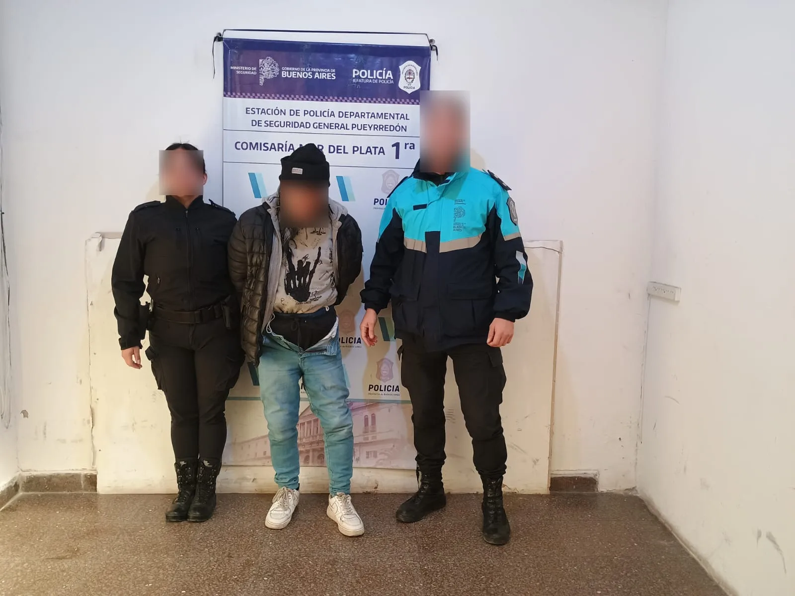 Un hombre de 58 años detenido tras intentar sustraer un auto en pleno centro WhatsApp Image 2025-08-16 at 08.41.41