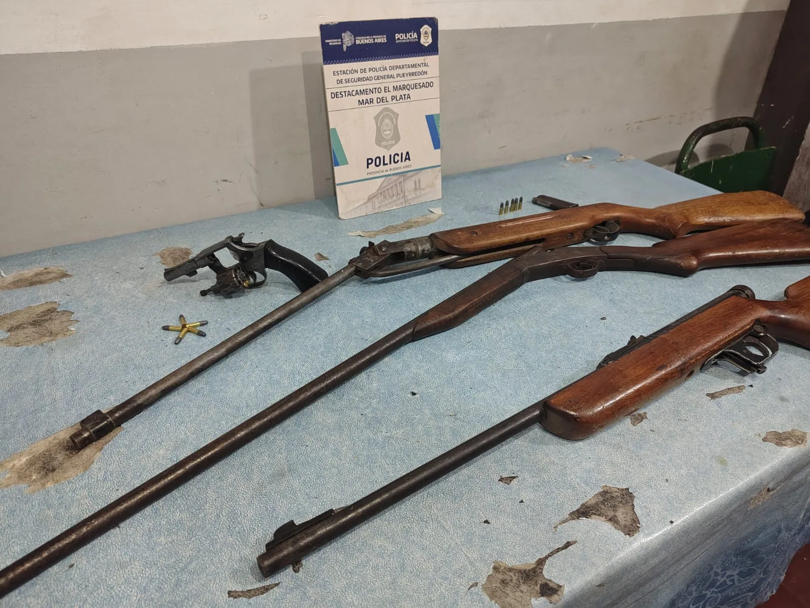Amenazó a un trabajador a los tiros y le allanaron la casa: secuestraron cuatro armas WhatsApp Image 2025-08-01 at 19.30.32 (2)