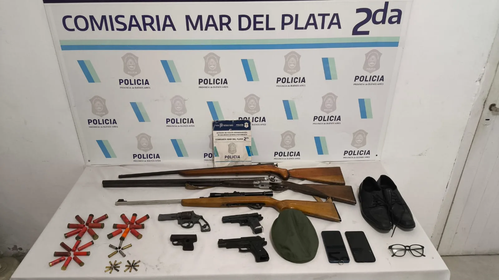 Allanan vivienda en 9 de Julio al 7600: investigan hurto bajo modalidad “cuento del tío” y hallan arsenal de armas WhatsApp Image 2025-08-08 at 08.43.54 (1)