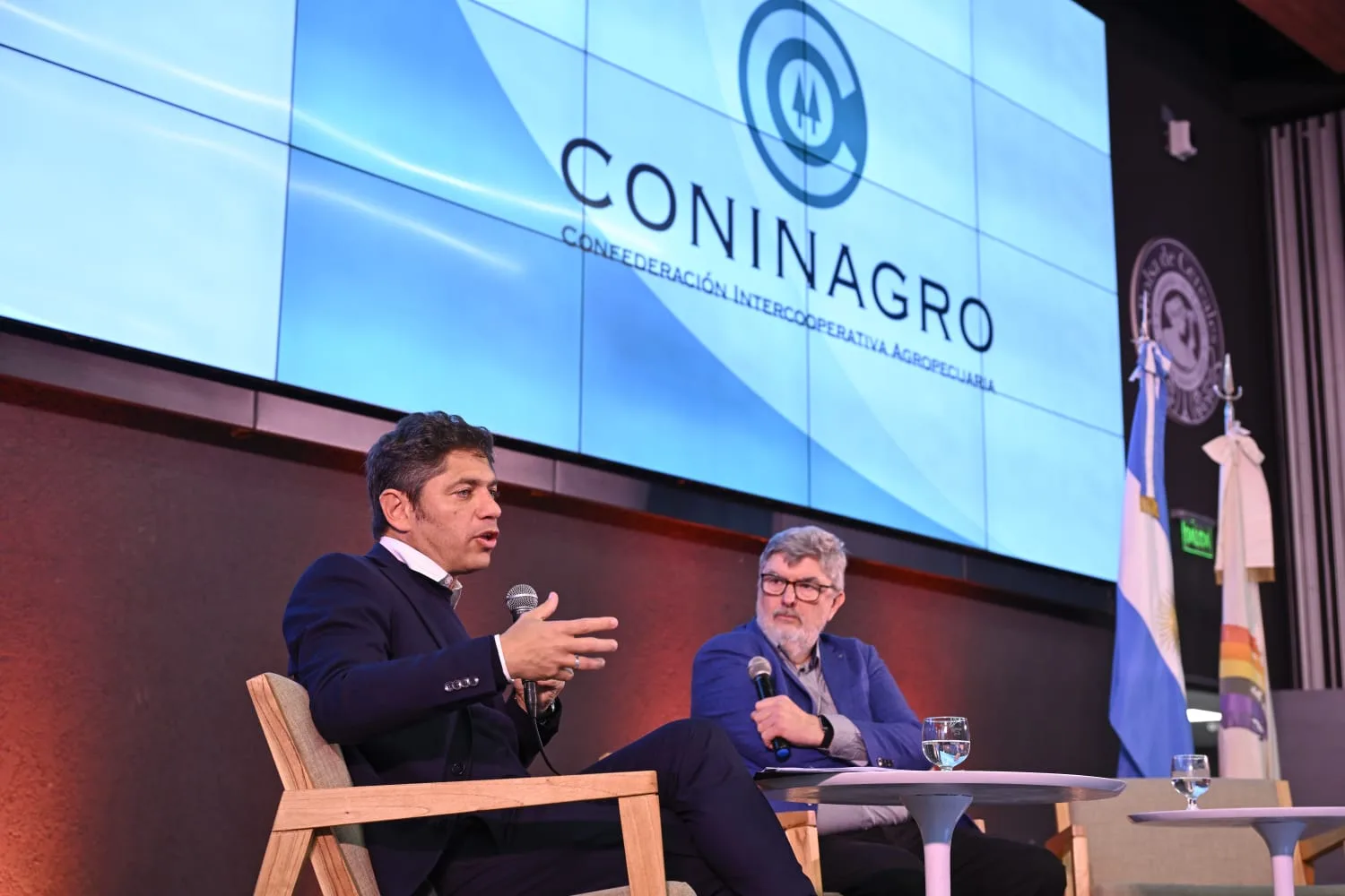 Kicillof en el Congreso de CONINAGRO: críticas a Milei y respaldo a las cooperativas WhatsApp Image 2025-09-18 at 14.00.17