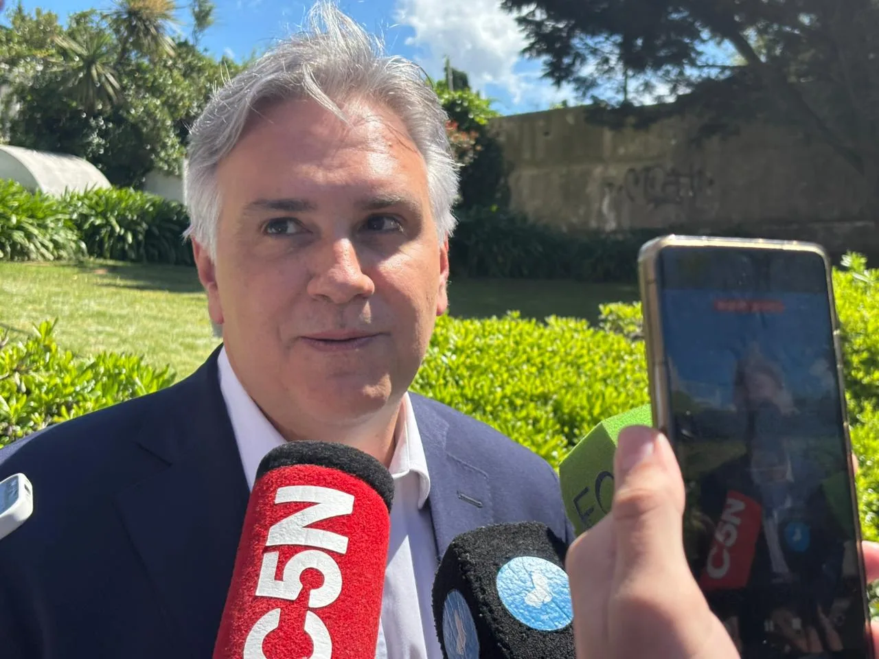 Llaryora marcó distancia de Kicillof en IDEA: “Provincias Unidas representa otro modelo de país” WhatsApp Image 2025-10-16 at 14.58.01 (1)