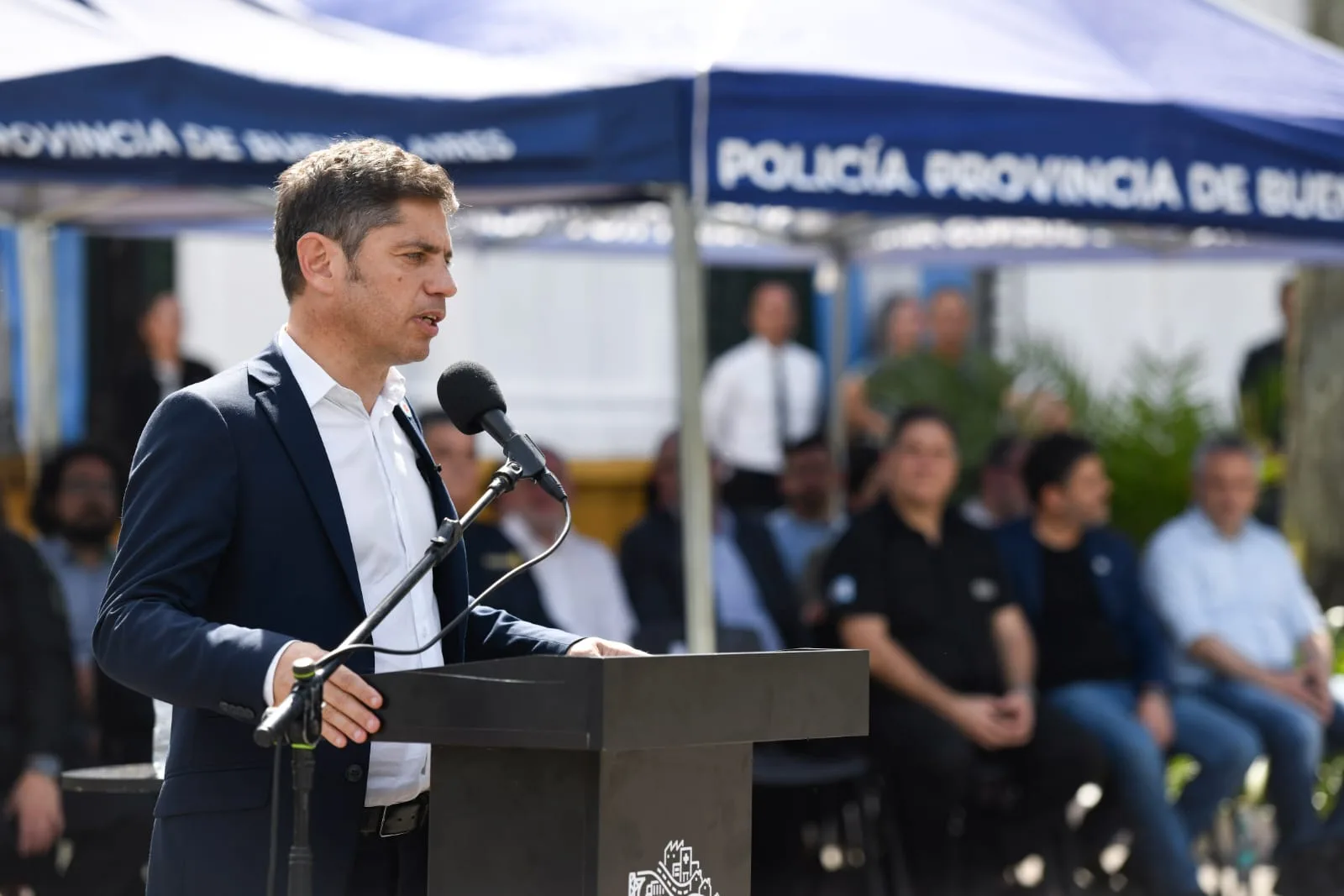 Kicillof encabezó el egreso de nuevos efectivos del Grupo Halcón en la Escuela Juan Vucetich WhatsApp Image 2025-10-23 at 16.49.54