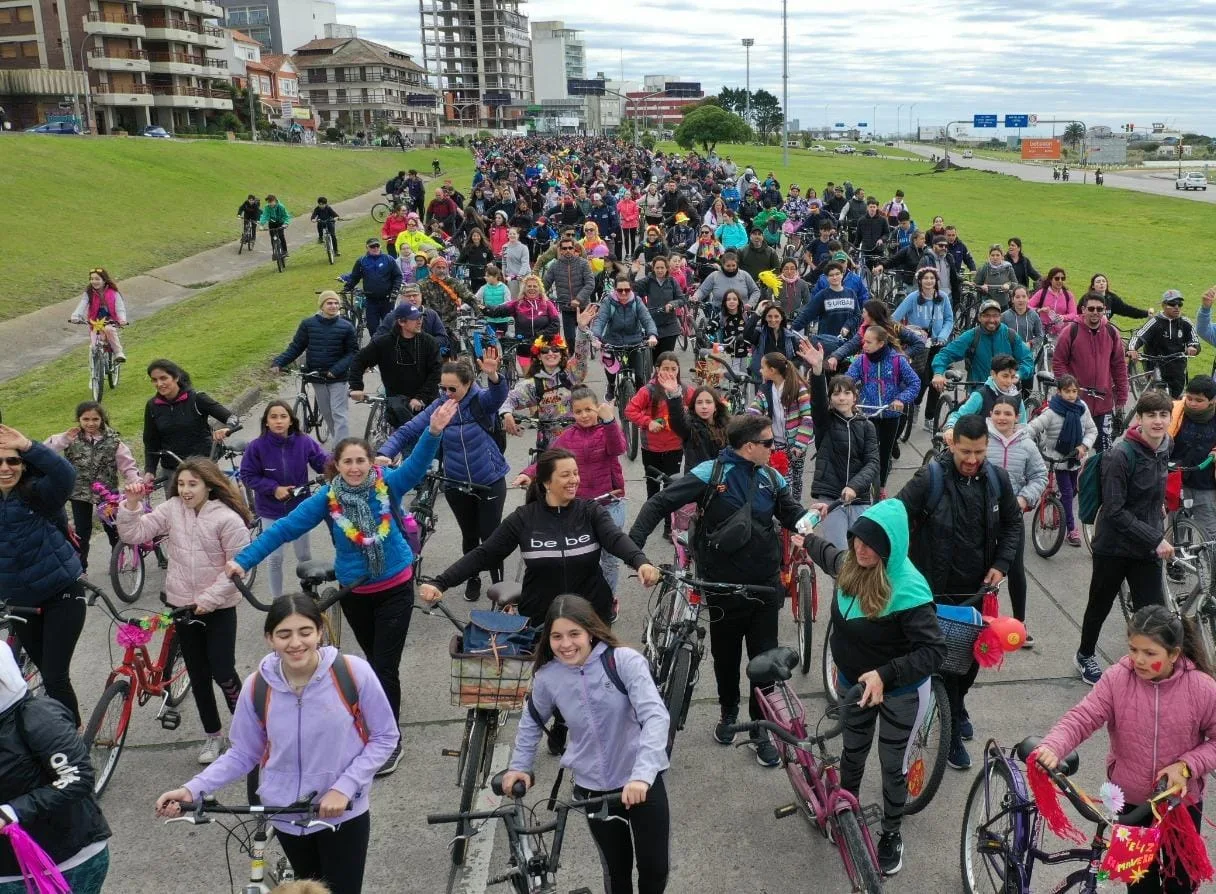 65° Caravana de la Primavera en Mar del Plata: “Hagan lío por un mundo mejor” WhatsApp Image 2025-11-01 at 13.58.53