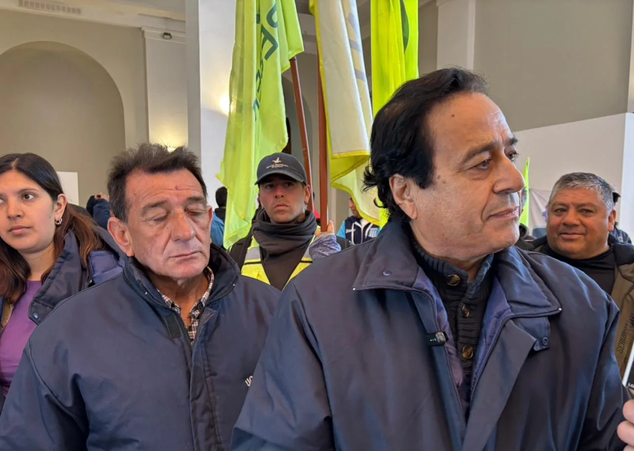 Trujillo en Radio 10 Mar del Plata: “La Rambla estará lista en dos etapas y la primera se entrega en diciembre” Trujillo en Radio 10 Mar del Plata