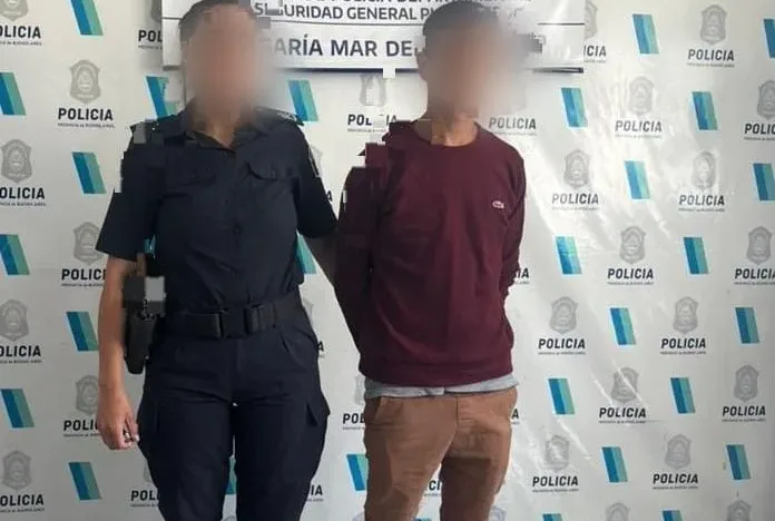 Detuvieron en la Ferroautomotora a un turista con pedido de captura y le suspendieron la libertad asistida WhatsApp Image 2025-12-27 at 17.05.08