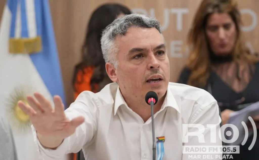 Esteban Paulón recorre la Costa Atlántica y destaca la necesidad de fortalecer la voz socialista en el Congreso PAulon-diputado-1024x632