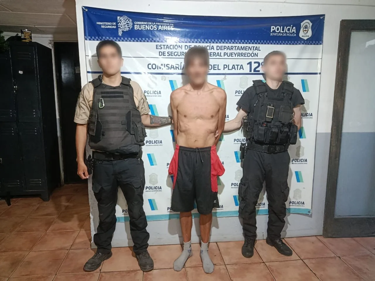 Intentó entrar a robar a la casa de una jubilada y fue detenido por la Policía Intentó entrar a robar a la casa de una jubilada en San Cayetano y fue detenido por la Policía