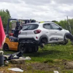 Desbaratan desarmadero clandestino y recuperan un auto robado IMG-20260213-WA0032