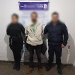 Un hombre atacó a trompadas a un patrullero municipal en pleno centro Un hombre atacó a trompadas a un patrullero municipal en pleno centro