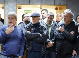 El FreSU y ATE se movilizaron a la UOM contra su intervención y evalúan un plan de lucha