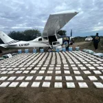 Rosario: imputaron a los ocho involucrados en el transporte de 442 kilos de cocaína hallados tras el aterrizaje de una avioneta en Vera avioneta-2