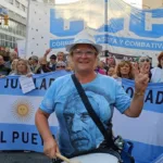 Jubilados convocan a un frazadaso en Mar del Plata: "Hay personas que eligen entre comer o comprar remedios" monica