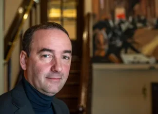 Pidieron la indagatoria para Francisco Adorni en una causa por presunto enriquecimiento ilícito