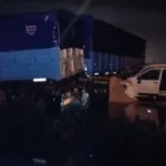 Choque múltiple en la Ruta 2: tres vehículos involucrados cerca de Las Armas Choque múltiple en la Ruta 2 tres vehículos involucrados cerca de Las Armas