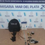 Detuvieron a un hombre con herramientas y dos inhibidores que le había robado a una grúa WhatsApp Image 2026-06-25 at 09.08.56