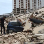 Terremotos en Venezuela: desesperación en La Guaira tras el colapso de edificios la-guaira-terremoto-12