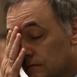 La Justicia le puso una restricción a Manuel Adorni para viajar al exterior Manuel-Adorni
