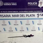 Aprehendieron a un hombre con un arma blanca improvisada tras causar disturbios en el centro de Mar del Plata WhatsApp Image 2026-07-17 at 18.09.11 (1)