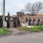 Allanaron dos viviendas por un robo con arma y secuestraron una pistola 9 mm con pedido de secuestro WhatsApp Image 2026-07-28 at 17.01.43 (3)