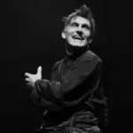 Freddy Virgolini habló en “Sueños y Sonidos” sobre su recorrido por el teatro, el ego, el arte y la experiencia de “Lácrima”, la propuesta inspirada en Hamlet que este domingo llega a Cuatro Elementos. 68090969