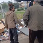 Indignación en la zona del Faro: un hombre fue grabado mientras arrojaba basura en la vía pública y denunciarán la patente 7687