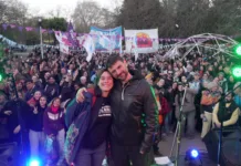 Miles de personas celebraron los 20 años del Centro Cultural América Libre